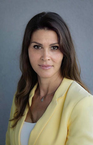 Doc. dr Violeta Kolarov Dr Violeta Kolarov